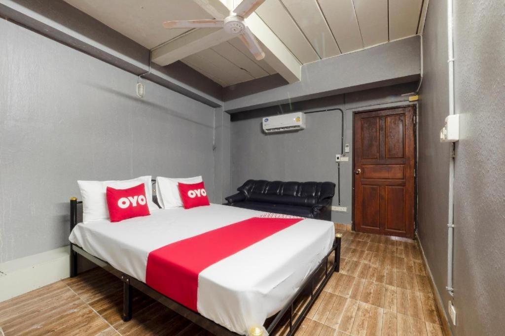 Oyo 1066 Encore Sea Side Pattaya Eksteriør billede