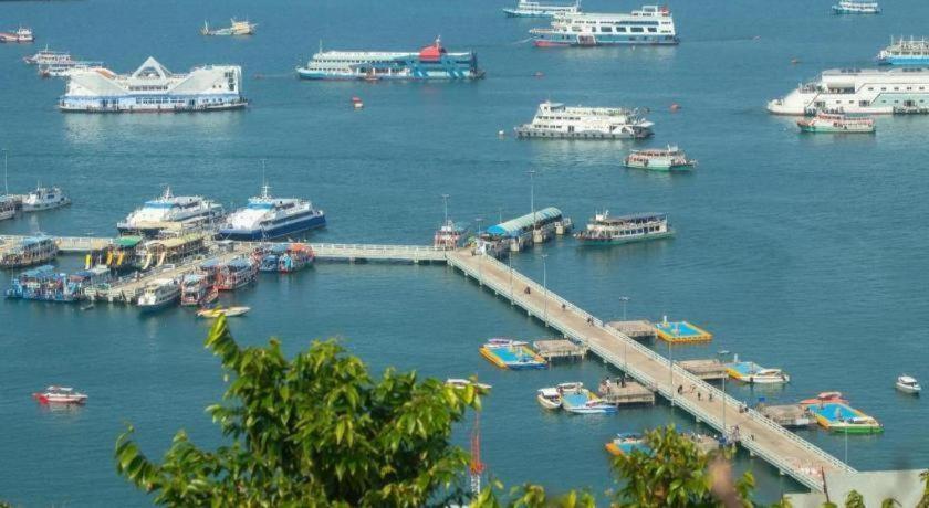 Oyo 1066 Encore Sea Side Pattaya Eksteriør billede