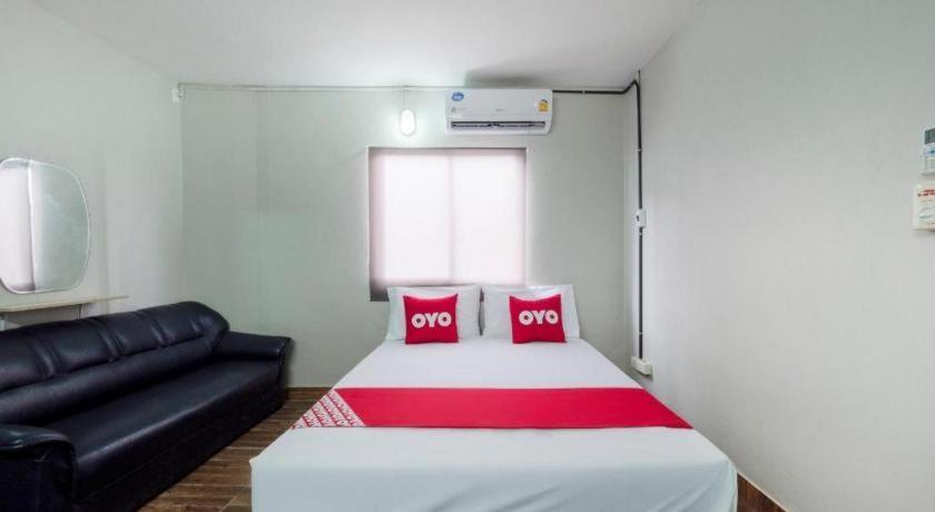 Oyo 1066 Encore Sea Side Pattaya Eksteriør billede